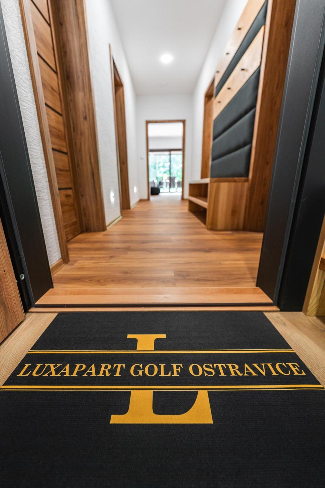 Luxapart Golf Остравице Экстерьер фото